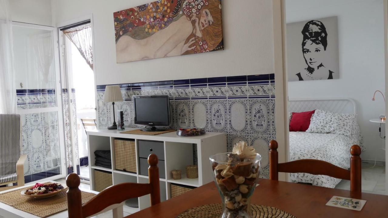 Apartamento Sol-Azul Apartment Malaga Exterior photo