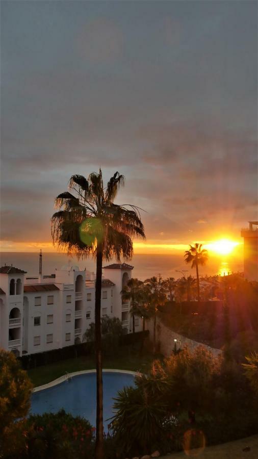 Apartamento Sol-Azul Apartment Malaga Exterior photo